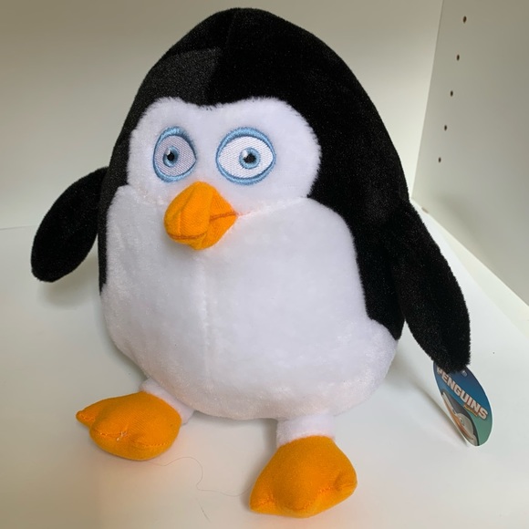 PENGUINS FROM MADAGASCAR DREAMWORKS ANIMATION PLUSH TOY BABY PENGUIN PRIVATE - Picture 4 of 5